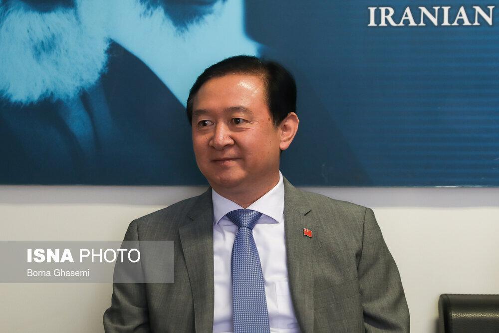 توئیت سفیر چین در خصوص حمایت از ایران در مبارزه با کرونا