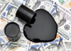 آدینه سیاه بازار نفت؛ سقوط 9 دلاری قیمت در یک روز